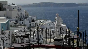 Fotografia tirada em Santorini, na Grécia - Getty Images