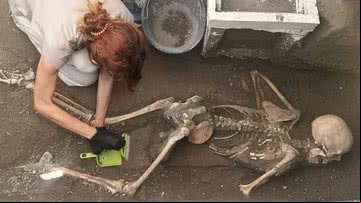 Esqueleto de vítima do Vesúvio encontrado em Pompeia - Divulgação/Parque Arqueológico de Pompeia
