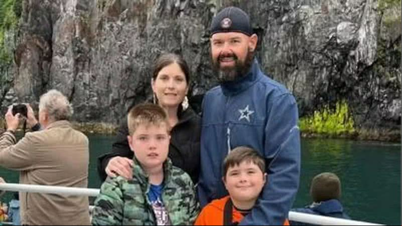 David Maynard, sua esposa Mary e seus filhos - Divulgação/Facebook