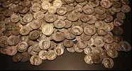 Imagem meramente ilustrativa de antigas moedas romanas - Divulgação/Pixabay