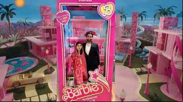Malala e o marido na 'caixa da Barbie' - Divulgação|Warner e Reprodução|Malala