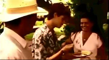 Cena de Jove durante churrasco em 'Pantanal' (1990) - Divulgação / Bloch