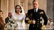 Claire Foy como Elizabeth II (esq.) e Jared Harris como rei George VI (dir.) - Divulgação / Netflix