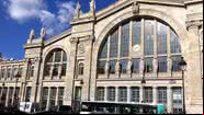 Fachada da estação Gare du Nord, em Paris - Imagem de laucivan por Pixabay