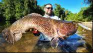 Eduardo com o pescado de 97 centímetros - Arquivo Pessoal