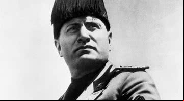 Uma foto rara de Mussolini - Domínio Público